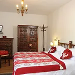 Panda Cortina- Ricarica Auto Elettriche Hotell 3*