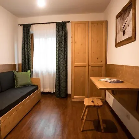 Otel Panda Cortina- Ricarica Auto Elettriche