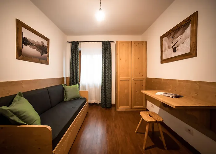 Panda Cortina- Ricarica Auto Elettriche Hotel 3*