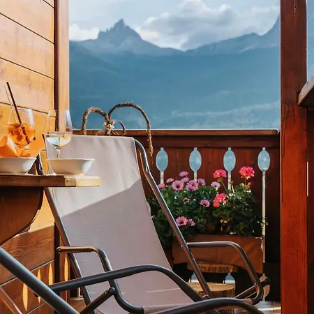 Panda Cortina- Ricarica Auto Elettriche Hotel 3*