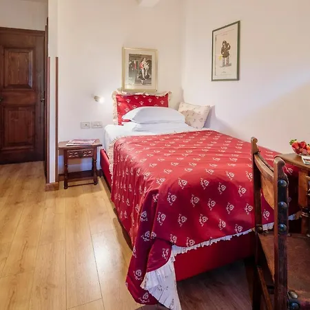 Panda Cortina- Ricarica Auto Elettriche Hotel 3*