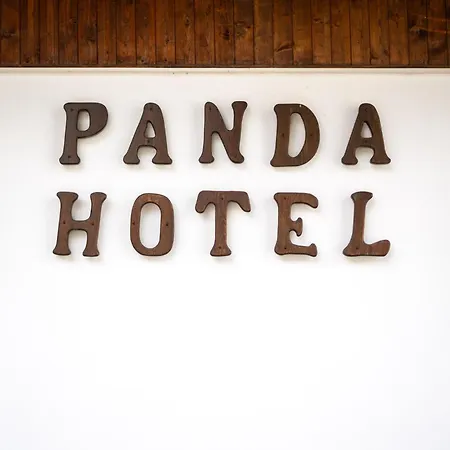 Panda Cortina- Ricarica Auto Elettriche Hotel