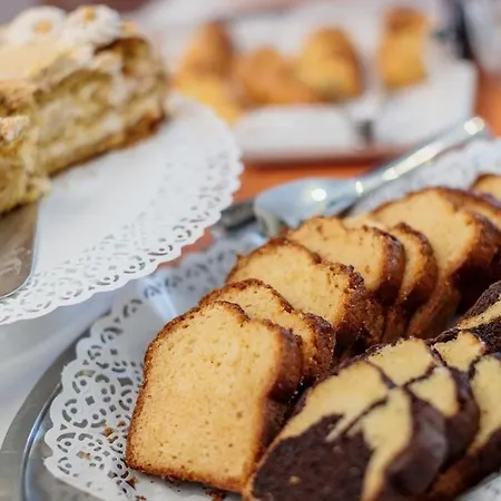 Panda Cortina- Ricarica Auto Elettriche 3*