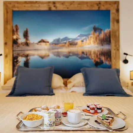 Panda Cortina- Ricarica Auto Elettriche 3*