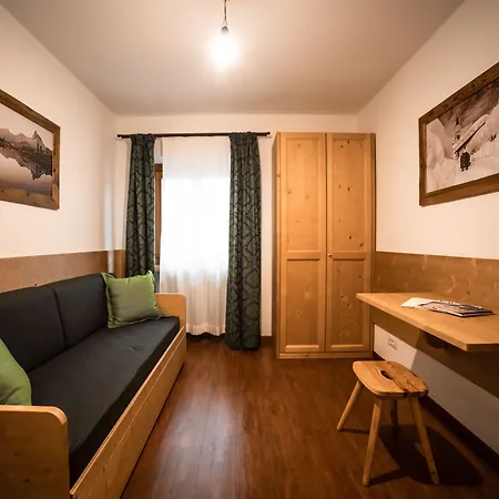 Panda Cortina- Ricarica Auto Elettriche Hotel 3*