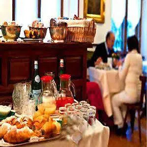 Hotel Panda Cortina- Ricarica Auto Elettriche 3*